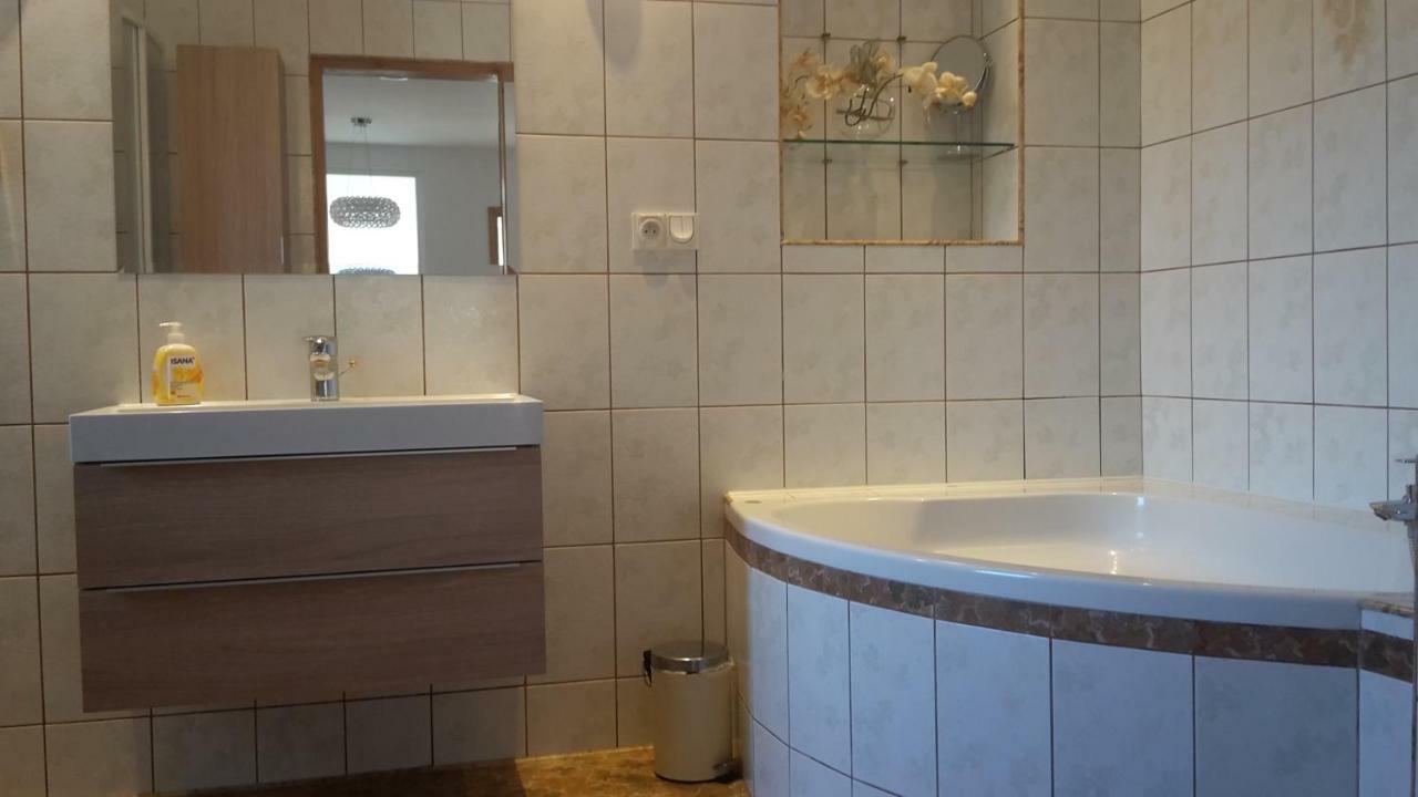 Gdynia Orlowo Honey Apartment Екстер'єр фото